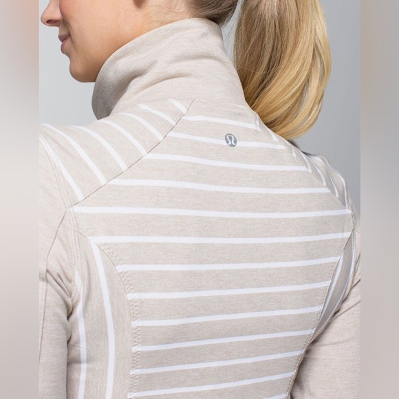 Lululemon Nice Asana Jacket Deauville Stripe Heathered Cashew White - Size: 6 - Picture 5 of 11